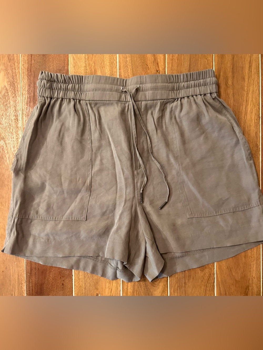 Kersh Womens Taupe Elastic Drawstring Waist Patch Pocket Shorts Medium